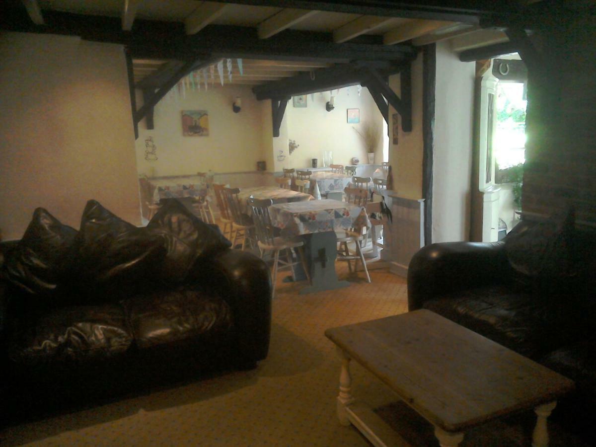 The Crown Inn Alvediston Ngoại thất bức ảnh